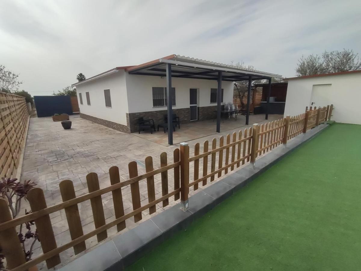 Chalet En El Aljarafe A 15 Min De Sevilla Екстер'єр фото